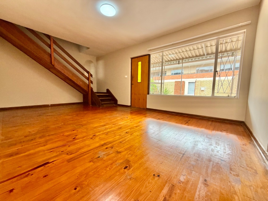 2 Bedroom Property for Sale in Kabega Park Eastern Cape